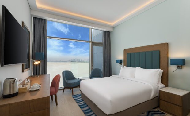 Superior King Seaview Balcony