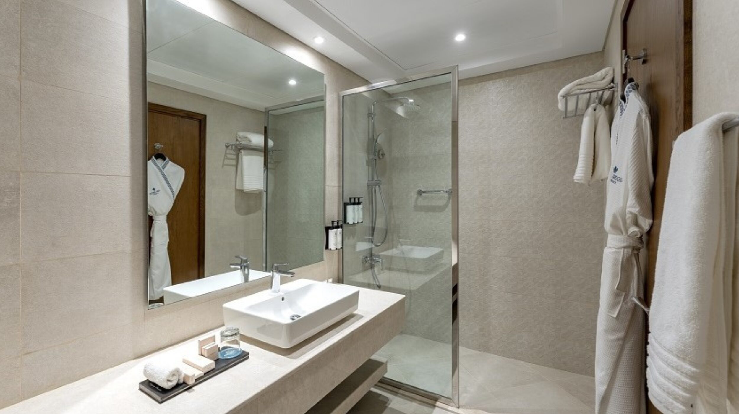Deluxe Bathroom with Bathrobes